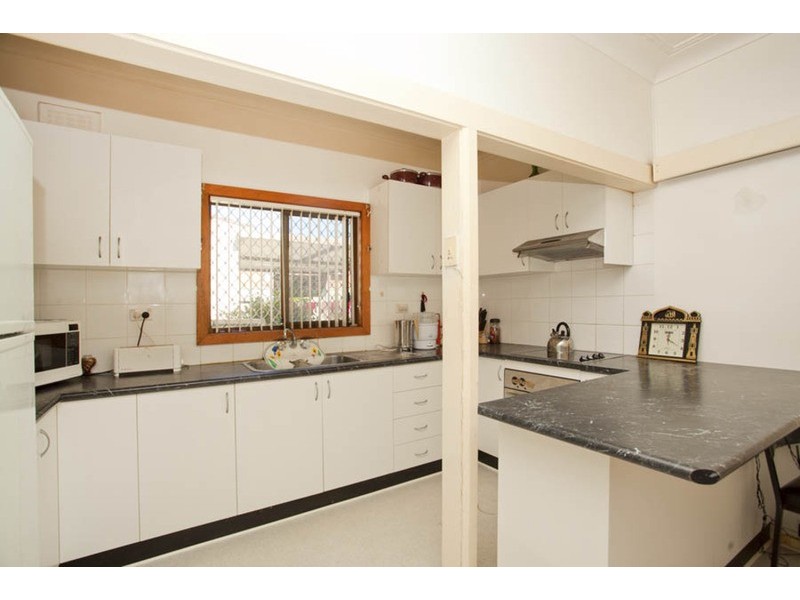 80 Lang Street, Padstow NSW 2211