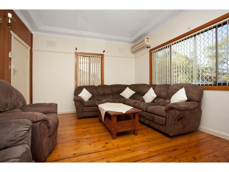 80 Lang Street, Padstow NSW 2211