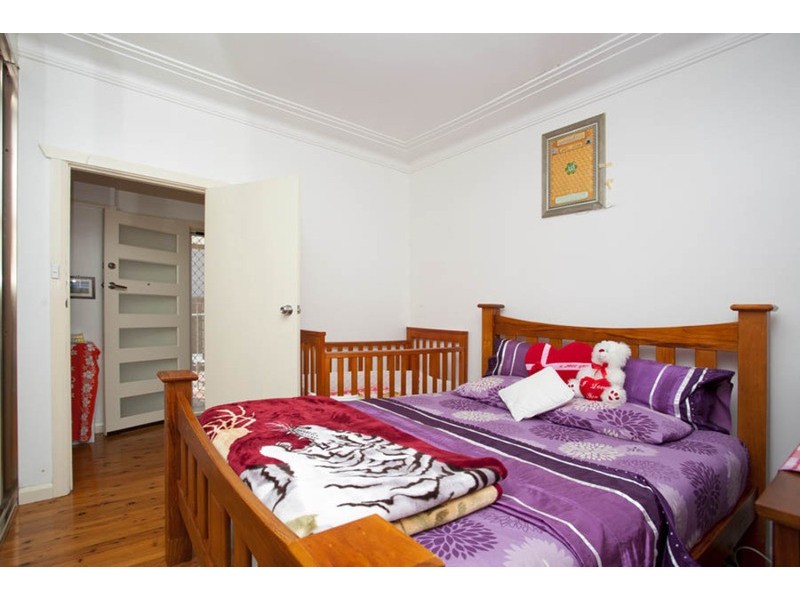 80 Lang Street, Padstow NSW 2211