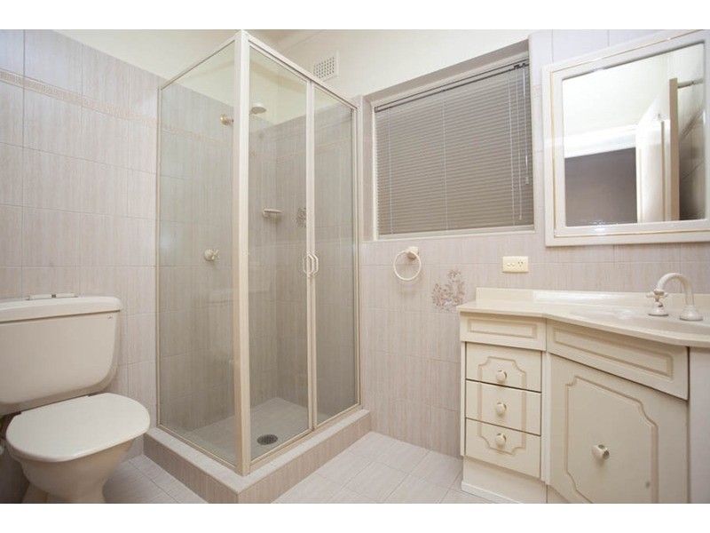 24  Doris Street, Picnic Point NSW 2213