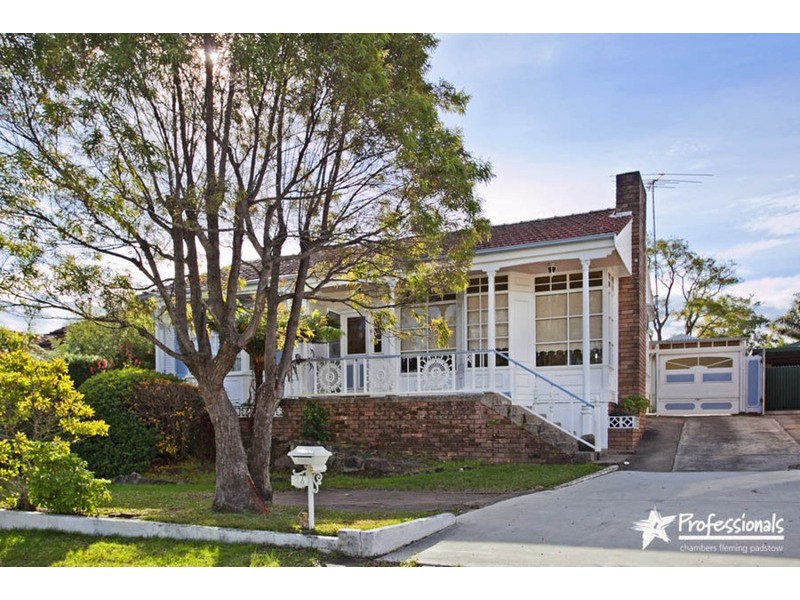 26 Doris Street, Picnic Point NSW 2213