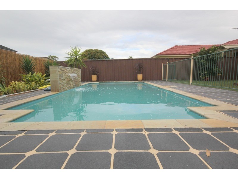 7 Wewak Road, Holsworthy NSW 2173