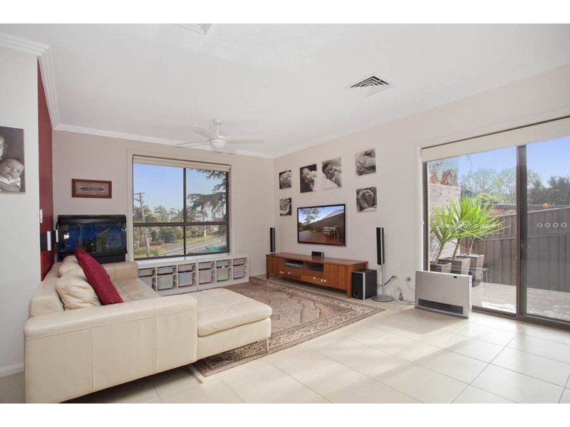 1/755 Henry Lawson Drive, Picnic Point NSW 2213