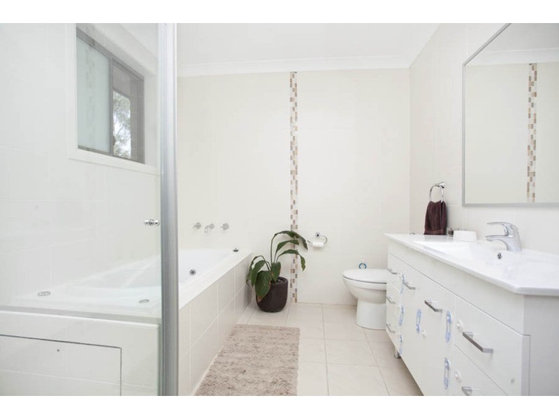 1/755 Henry Lawson Drive, Picnic Point NSW 2213