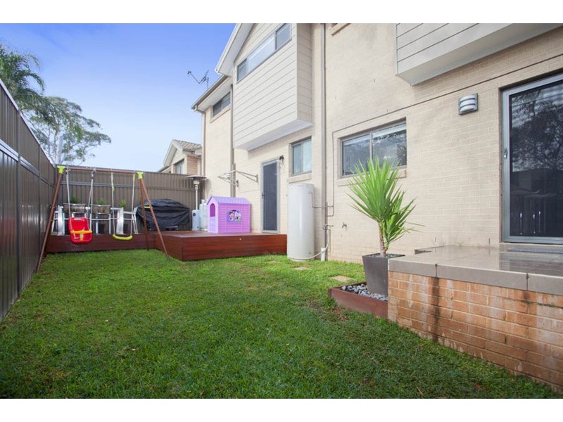 1/755 Henry Lawson Drive, Picnic Point NSW 2213