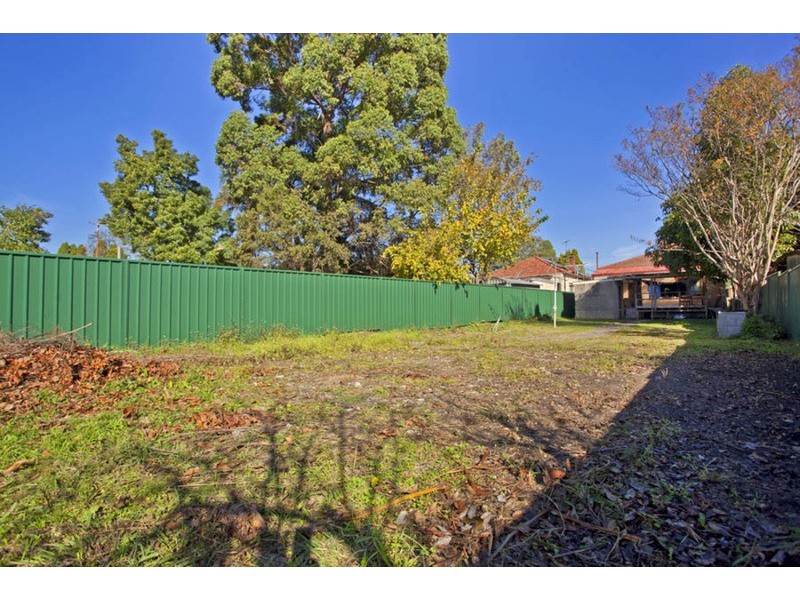 64 Beauchamp Street, Wiley Park NSW 2195