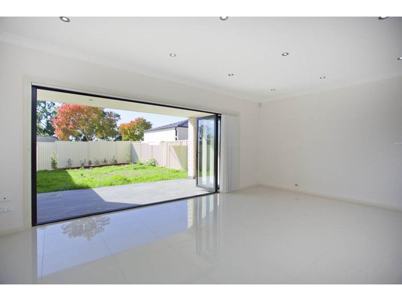 3 & 4/19 Alice Street, Padstow NSW 2211