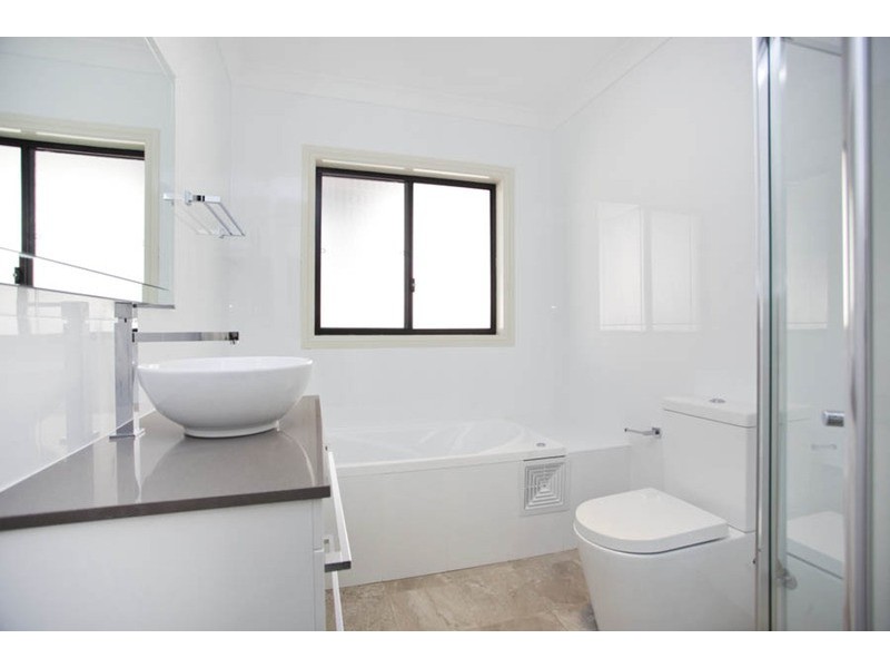 3 & 4/19 Alice Street, Padstow NSW 2211