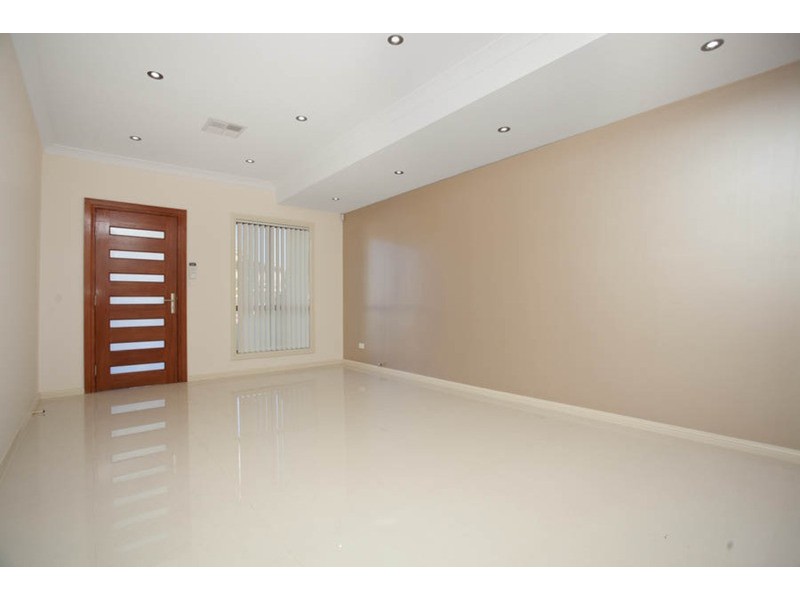 3 & 4/19 Alice Street, Padstow NSW 2211