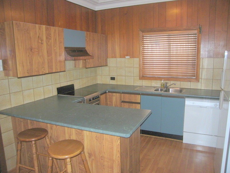 23 Donald Street, Picnic Point NSW 2213