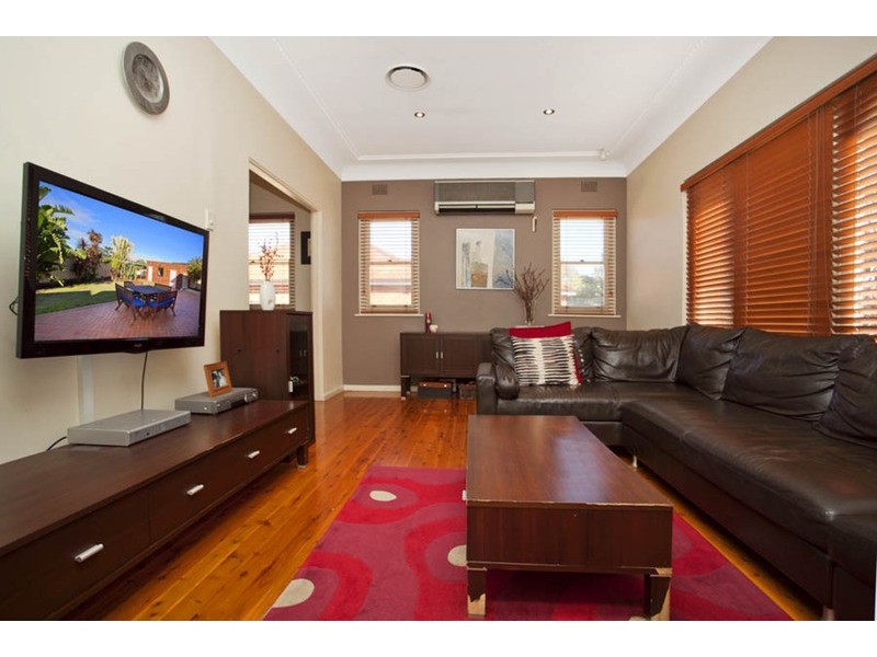 170 Moorefields Road, Beverly Hills NSW 2209