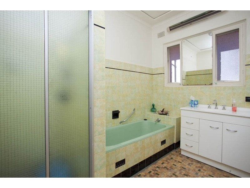 170 Moorefields Road, Beverly Hills NSW 2209