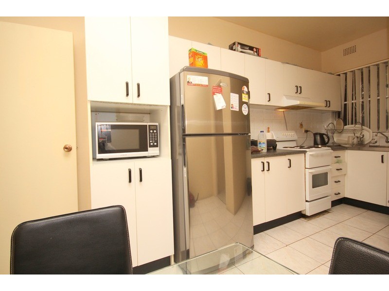 1/104 Victoria Road, Punchbowl NSW 2196