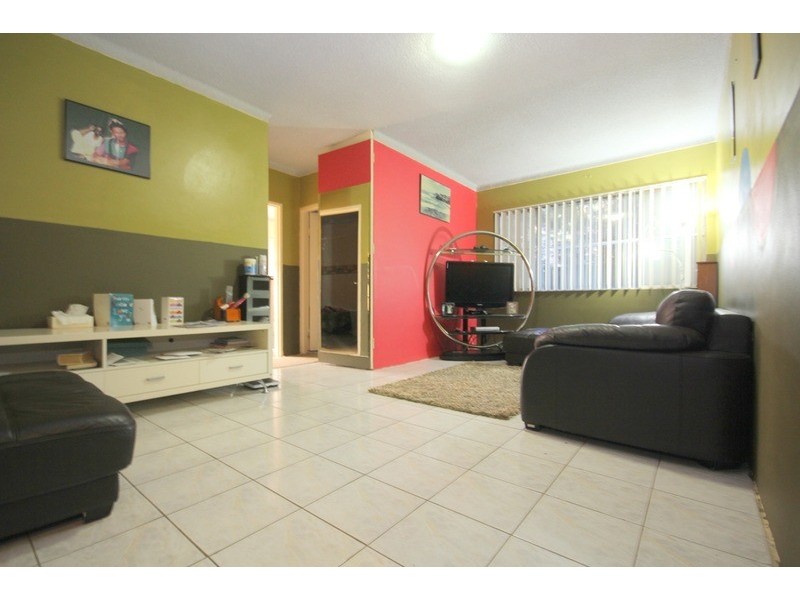 1/104 Victoria Road, Punchbowl NSW 2196