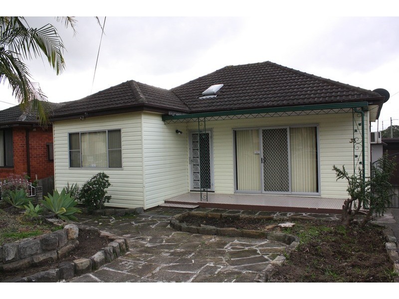 38 Tracey Street, Revesby NSW 2212