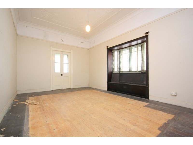 3 Belemba Avenue, Roselands NSW 2196