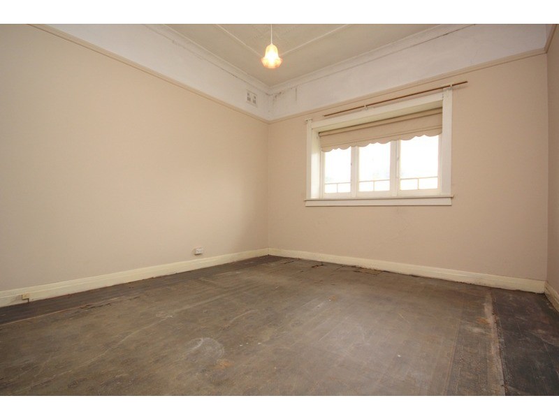 3 Belemba Avenue, Roselands NSW 2196