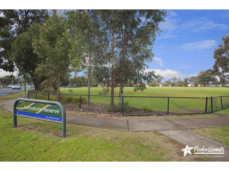 12 Mahnken Avenue, Revesby NSW 2212