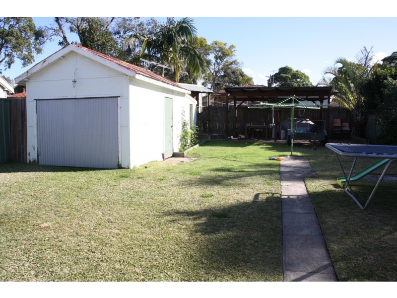 10  Rivenoak Avenue, Padstow NSW 2211