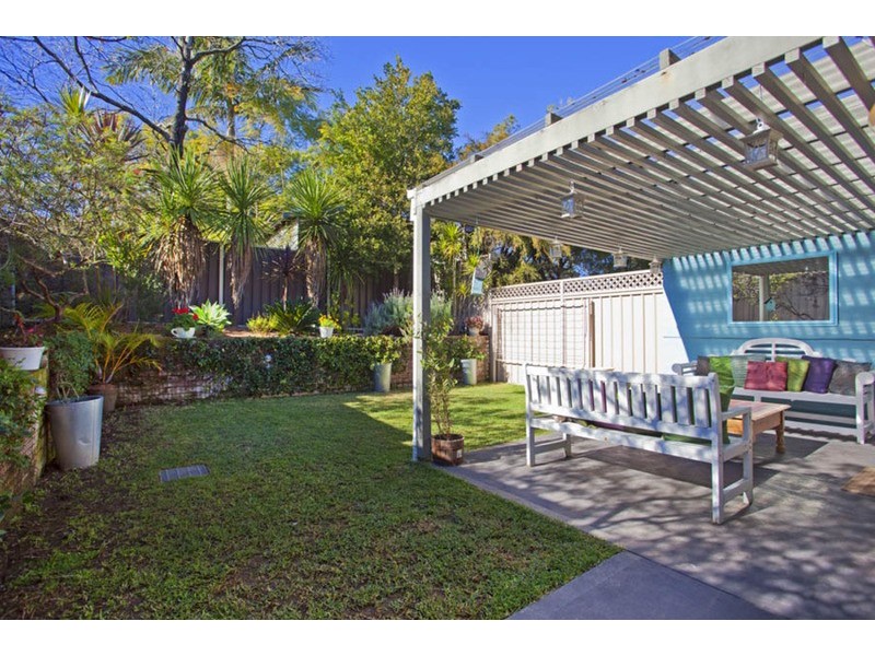 17 Valmay Avenue, Picnic Point NSW 2213