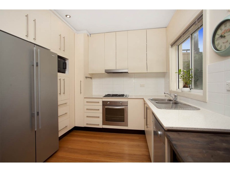 17 Valmay Avenue, Picnic Point NSW 2213