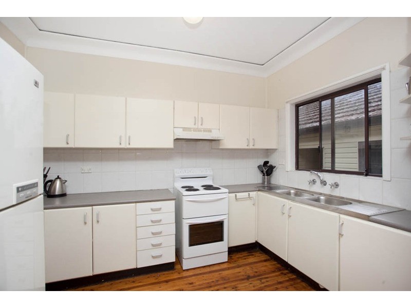 46 Tompson Road, Revesby NSW 2212