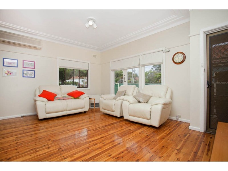 46 Tompson Road, Revesby NSW 2212