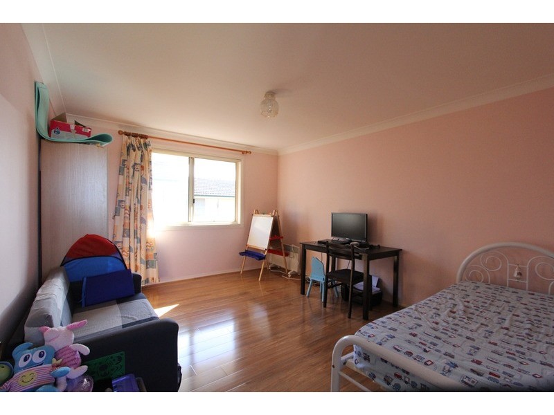 2/5 Doyle Road, Revesby NSW 2212