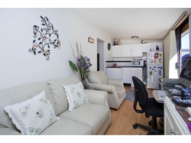 2 Armentieres Avenue, Milperra NSW 2214