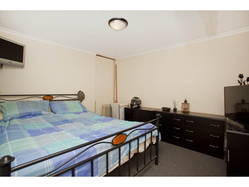 2 Armentieres Avenue, Milperra NSW 2214