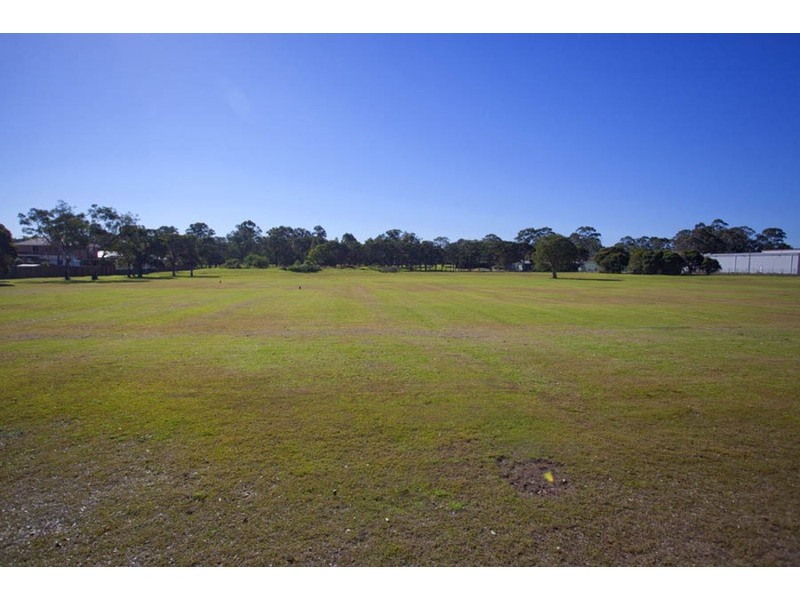 2 Armentieres Avenue, Milperra NSW 2214