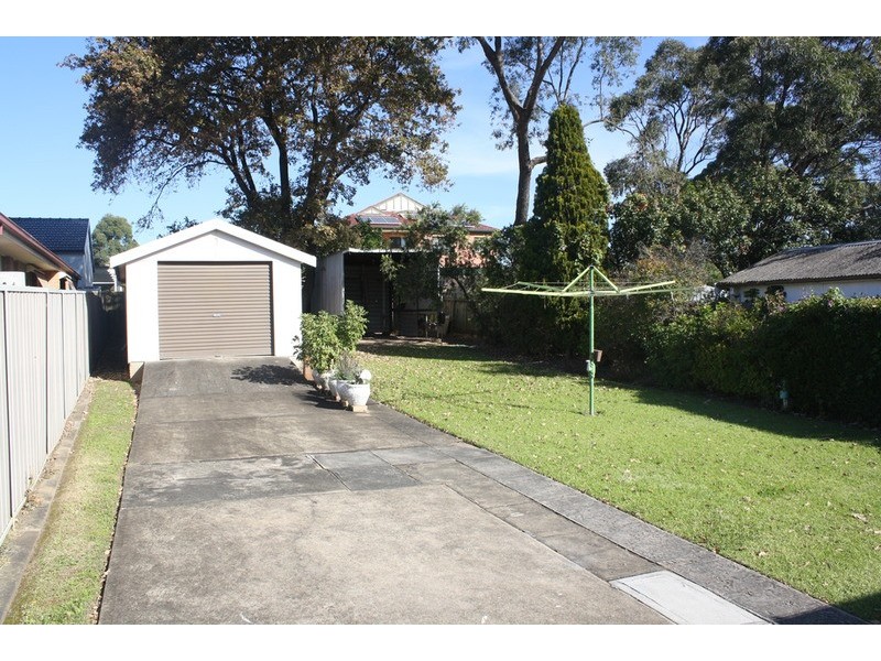 23 Parmal Avenue, Padstow NSW 2211