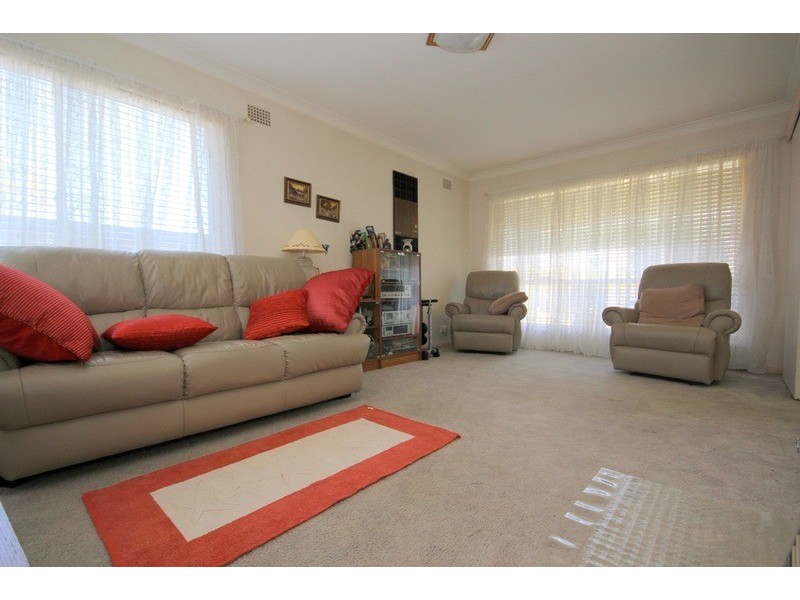 18 Somme Crescent, Milperra NSW 2214