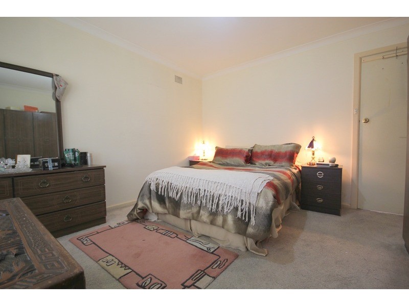 18 Somme Crescent, Milperra NSW 2214