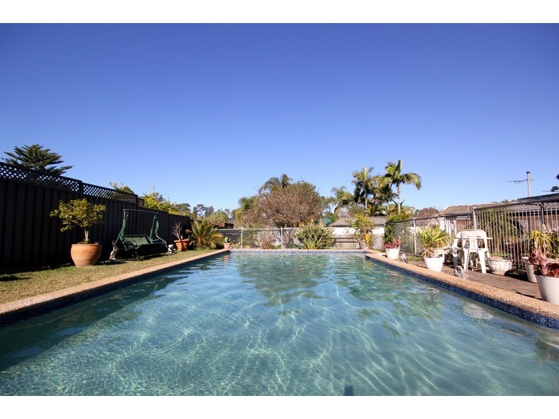 18 Somme Crescent, Milperra NSW 2214