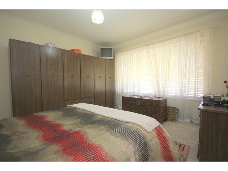 18 Somme Crescent, Milperra NSW 2214