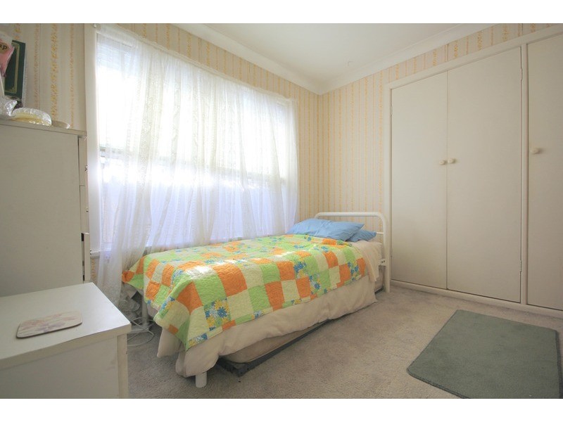 18 Somme Crescent, Milperra NSW 2214