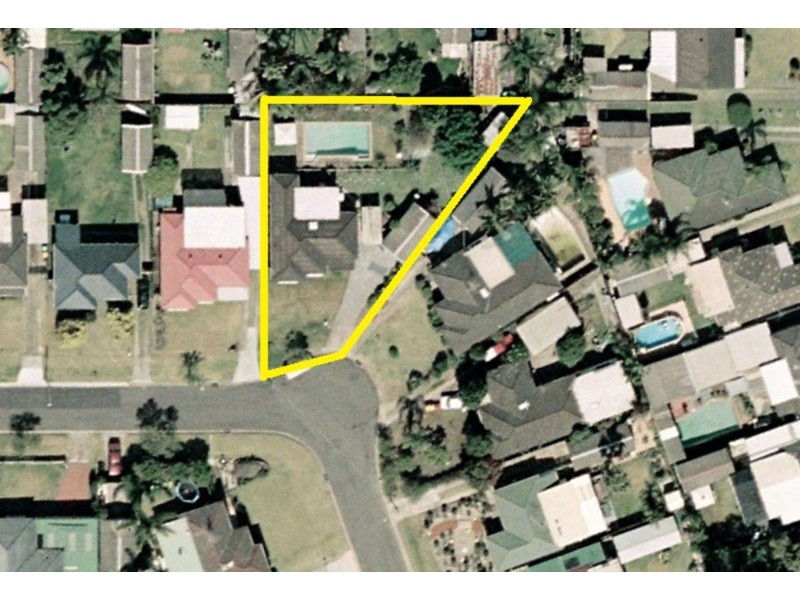 18 Somme Crescent, Milperra NSW 2214