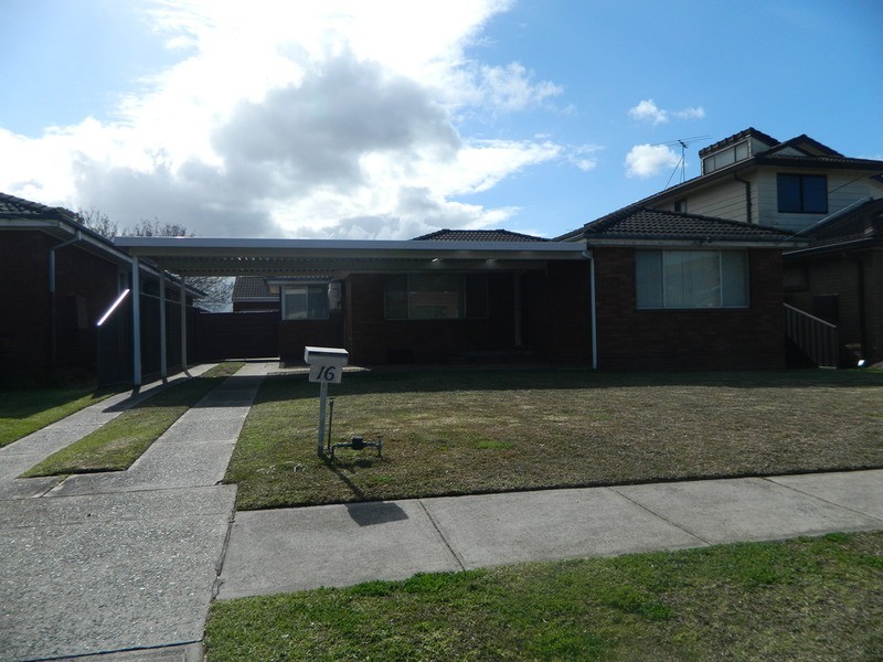 16 Hermies Avenue, Milperra NSW 2214
