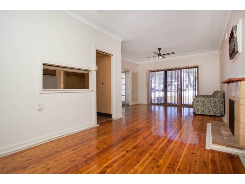 4 Banks Street, Padstow NSW 2211