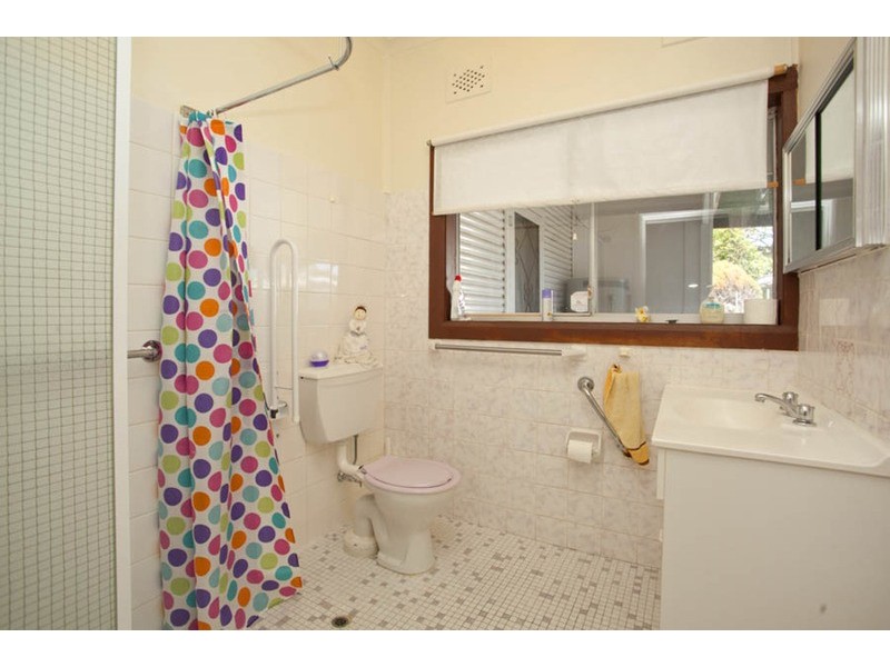 27 Edinburgh Drive, Revesby Heights NSW 2212