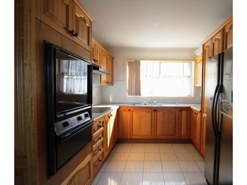 2/5 Doyle Road, Revesby NSW 2212