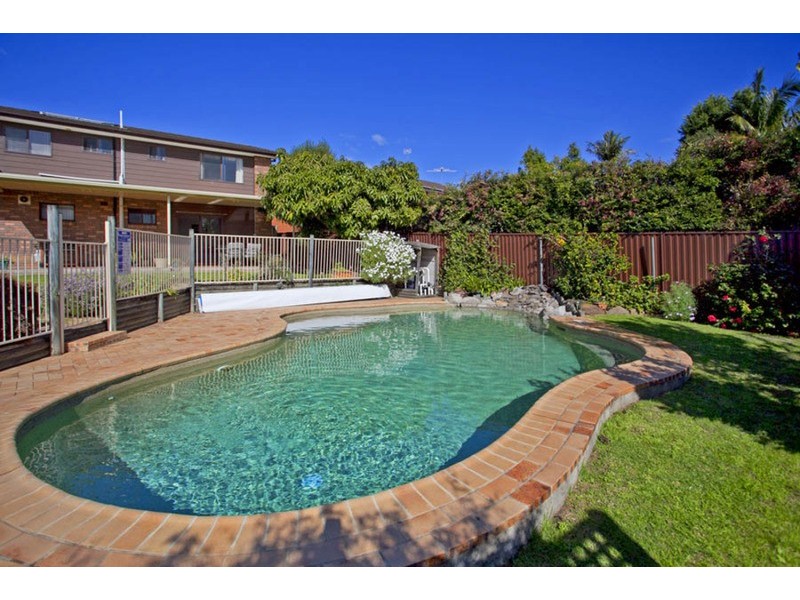 4  Mapleleaf  Drive, Padstow NSW 2211