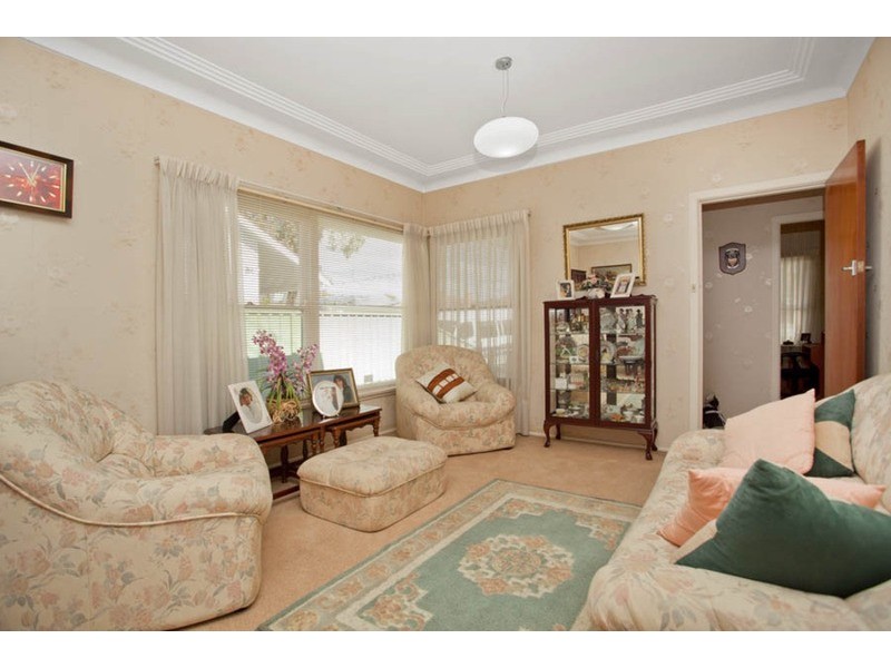 10  Bell  Street, Riverwood NSW 2210