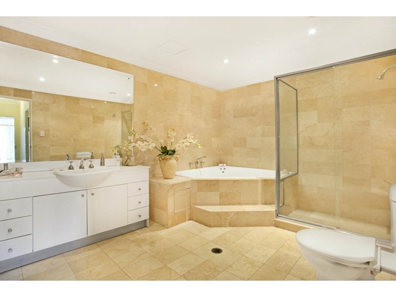 12/81 Woodlands Avenue, Lugarno NSW 2210