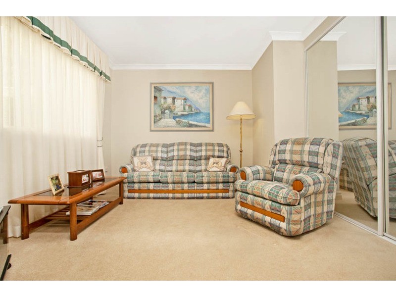 12/81 Woodlands Avenue, Lugarno NSW 2210