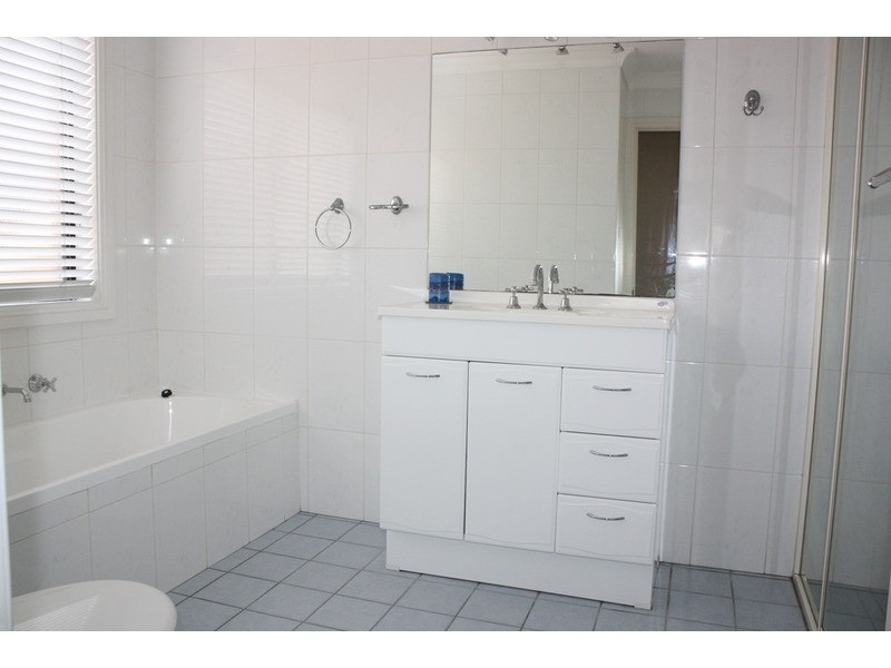 8/17 Henry Kendall Avenue, Padstow Heights NSW 2211