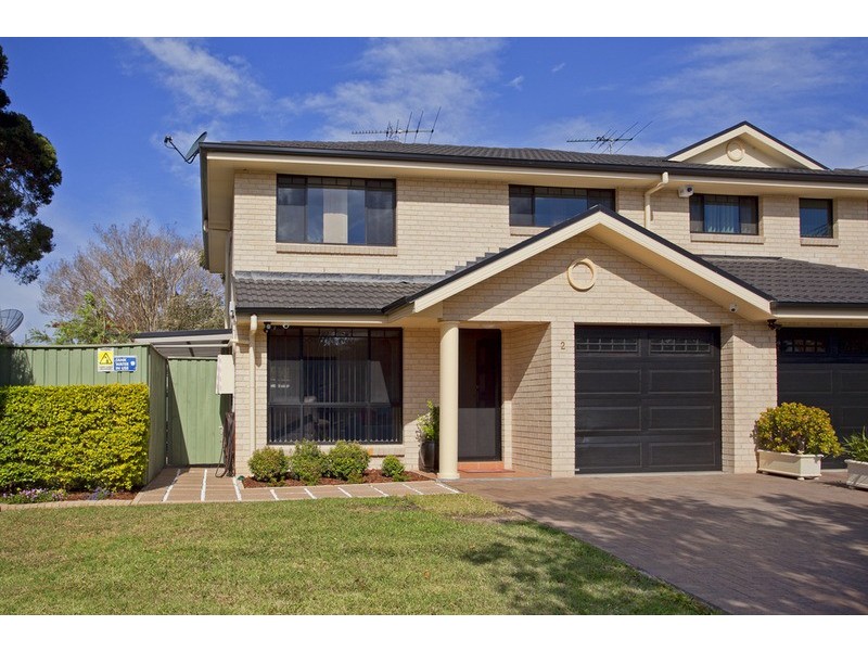 2 Sandra Avenue, Panania NSW 2213