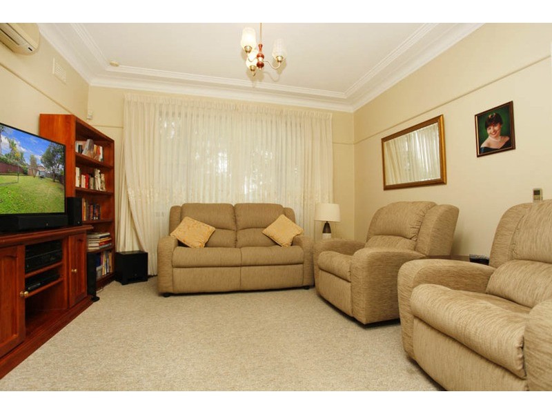 77 McGirr Street, Padstow NSW 2211