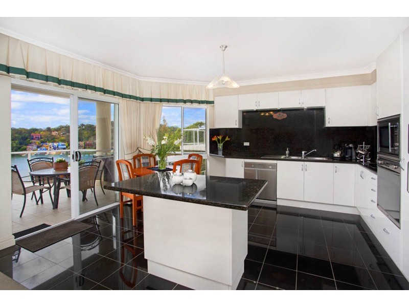 12/81 Woodlands Avenue, Lugarno NSW 2210